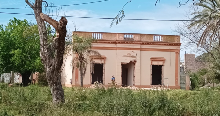 PATRIMONIO HISTÓRICO Y CULTURAL: VECINOS DE LA COSTA SE UNEN PARA PRESERVAR EL ANTIGUO EDIFICIO DE LA ADUANA EN COLASTINÉ NORTE