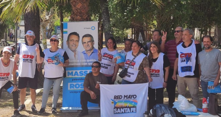 TRABAJADORES DE CTA RINCÓN MANIFESTARON SU APOYO A “UNIÓN POR LA PATRIA” EN LA PLAZA CENTRAL DE LA CIUDAD