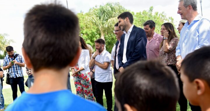 PULLARO PUSO EN MARCHA LAS ESCUELAS DE VERANO PARA 34 MIL CHICOS DE LA PROVINCIA