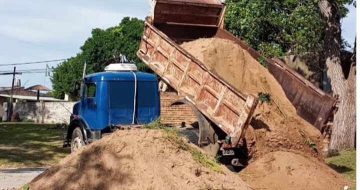 PREPARATIVOS PARA LA FIESTA DEL ISLERO: LA COMUNA DE SANTA ROSA DE CALCHINES PONE A PUNTO SU CAMPING COMUNAL