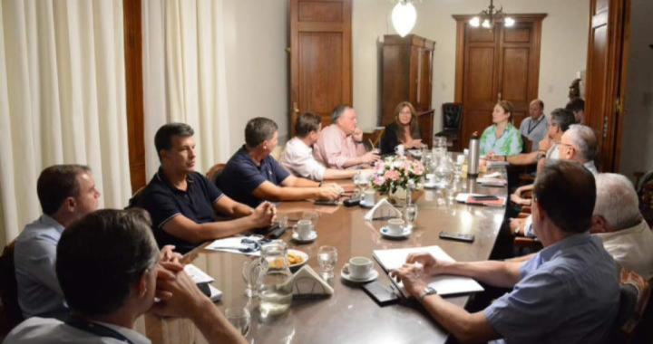 GARAY: REUNIÓN DE LA COMISIÓN CENTRO CON SENADORES PROVINCIALES