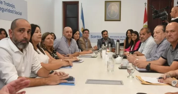 NUEVO ENCUENTRO PARITARIO ENTRE LOS GREMIOS DOCENTES Y EL GOBIERNO