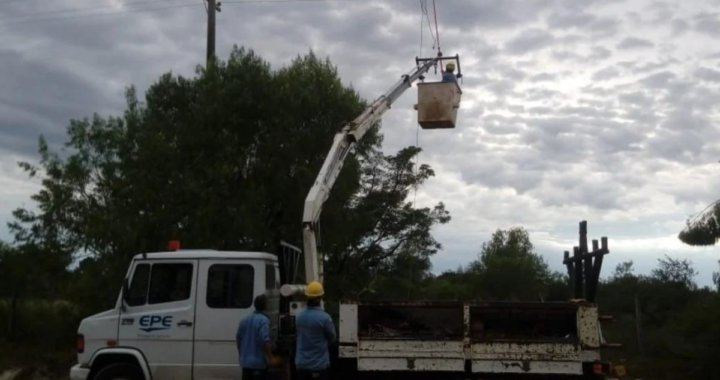 PERSISTEN CORTES DE LUZ TRAS TORMENTA EN ALGUNOS SECTORES DE LA COSTA