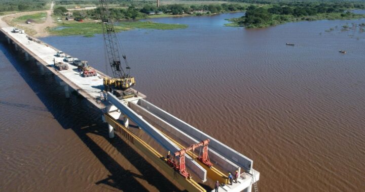 INICIAN LA ETAPA FINAL DEL NUEVO PUENTE PROVINCIAL “PARANÁ MINÍ” QUE CONECTARÁ VILLA OCAMPO CON BELLA VISTA