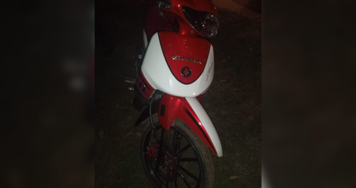 LA POLICÍA RECUPERÓ UNA MOTOCICLETA ROBADA EN HELVECIA