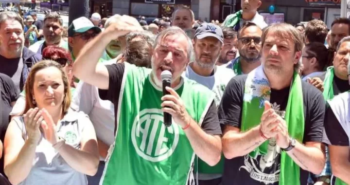 ATE MARCHÓ ESTE LUNES AL MINISTERIO DE CAPITAL HUMANO CONTRA LOS DESPIDOS DEL GOBIERNO DE MILEI