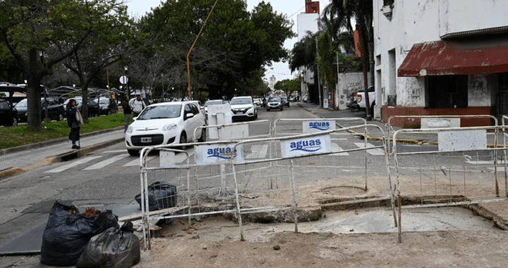 BUSCAN REPARAR LA CALLE DE LA TERMINAL DE ÓMNIBUS DE SANTA FE ANTES DEL VERANO