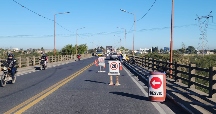 POR TRABAJOS EN EL PUENTE CARRETERO HOY HABRÁ RESTRICCIONES DE CIRCULACIÓN