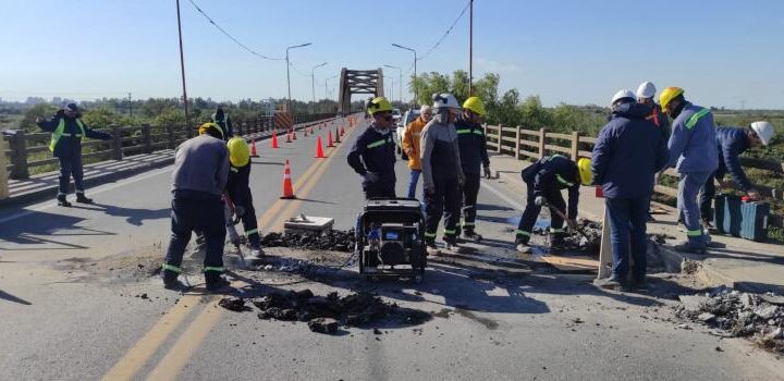 LOS TRABAJOS EN EL PUENTE CARRETERO HAN CONCLUIDO Y SE HA RESTABLECIDO EL TRÁNSITO DE FORMA HABITUAL