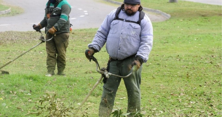 EL MUNICIPIO SANTAFESINO INTENSIFICA LOS TRABAJOS DE SERVICIOS EN EL DISTRITO DE LA COSTA