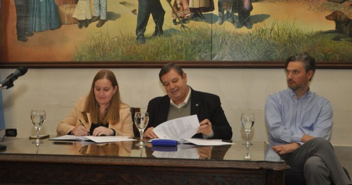 NUEVA OPORTUNIDAD: PROVINCIA FIRMÓ UN CONVENIO CON LA UNL PARA CAPACITACIONES