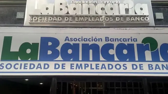 NUEVO ACUERDO SALARIAL DE LOS BANCARIOS: CASI 1 MILLÓN Y MEDIO DE PESOS