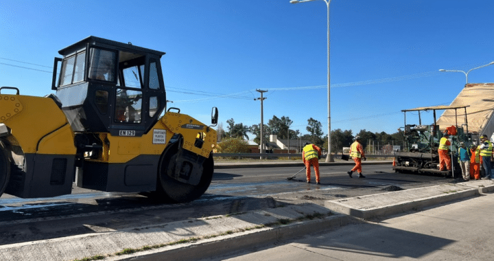 VIALIDAD PROVINCIAL AVANZA CON LA REPAVIMENTACIÓN DE RUTA PROVINCIAL 1 EN JURISDICCIÓN DE COLASTINÉ Y RINCÓN