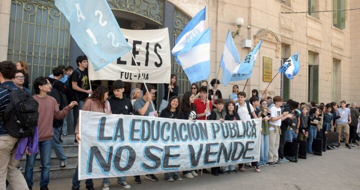 ESTE LUNES ARRANCA UNA SEMANA COMPLETA DE PARO DE LOS DOCENTES UNIVERSITARIOS