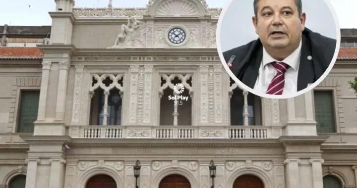 EN MEDIO DE LA POLÉMICA CON EL GOBIERNO, EL RECTOR DE LA UNL PRESENTÓ UN INFORME DE AUDITORÍAS