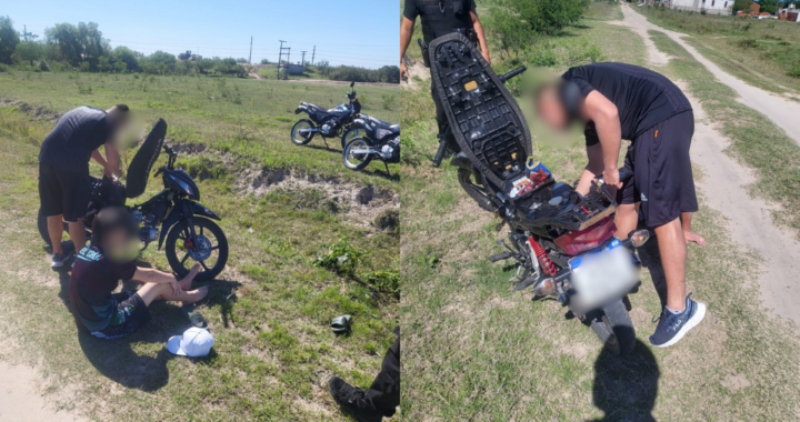 DOS JÓVENES RESULTAN HERIDOS EN TERRAPLÉN DE SAN JOSÉ DEL RINCÓN TRAS EL DERRAPE DE UNA MOTOCICLETA