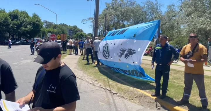 PROTESTA DE LOS TRABAJADORES SIDERÚRGICOS CONTRA LA IMPORTACIÓN DE ACERO CHINO