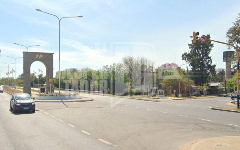 VIOLÓ UNA ORDEN JUDICIAL QUE LE PROHIBÍA ACERCARSE A SAN JOSE DEL RINCON Y FUE DETENIDO POR ROBO Y AMENAZAS A SU FAMILIA