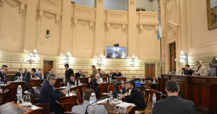 EL SENADO DE SANTA FE SANCIONARÁ ESTE JUEVES LA LEY DE PRESUPUESTO 2025