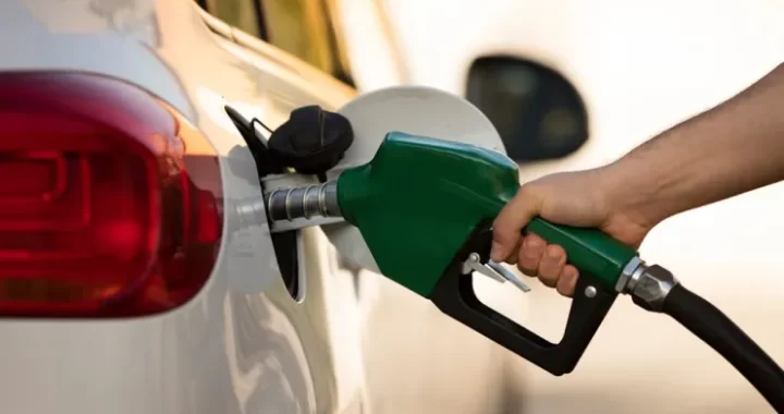 HABILITAN EL AUTOSERVICIO DE COMBUSTIBLES EN ARGENTINA