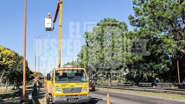 LA OBRA DE ILUMINACIÓN EN LA RUTA 168 ALCANZÓ UN 70% DE SU EJECUCIÓN