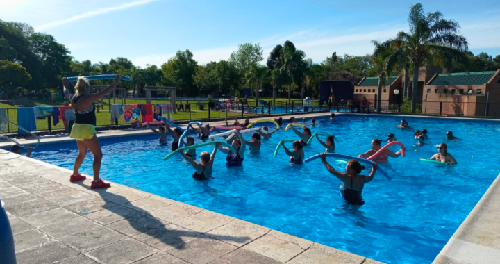 COMENZARON LAS CLASES DE AQUAGYM EN EL CAMPING DE AMSAFE EN COLASTINÉ NORTE