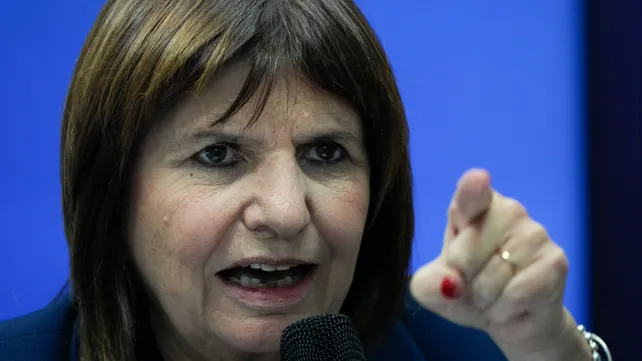 PATRICIA BULLRICH APURÓ AL PRO: «SE TIENEN QUE DEFINIR, O SON OFICIALISMO O SON OPOSICIÓN»