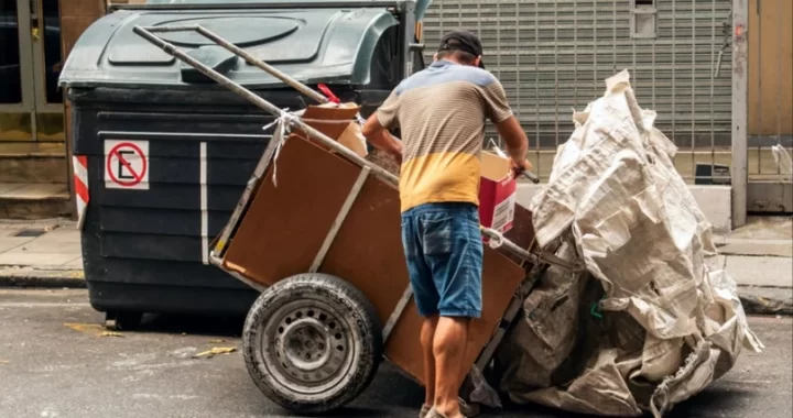 POBREZA EN LA ERA MILEI: TRAS TOCAR UN MÁXIMO DE 53%, SE ENCAMINA A CERRAR 2024 DEBAJO DEL 40%