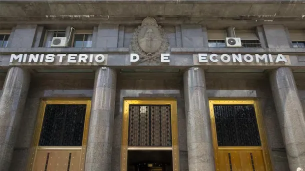 OFICIALIZARON LA REESTRUCTURACIÓN DEL MINISTERIO DE ECONOMÍA