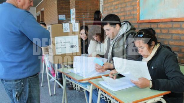 ABREN UN REGISTRO PÚBLICO DE POSTULANTES DE AUTORIDADES DE MESA DE LA PROVINCIA