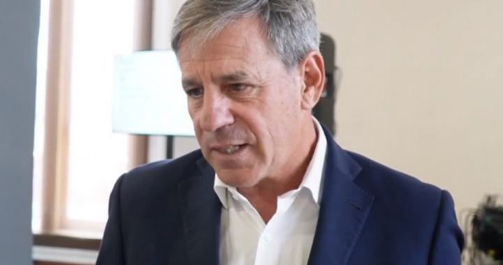 JATÓN CONFIRMÓ QUE EL MARINERO SIRIO QUE ESCAPÓ DE UN BUQUE Y PIDIÓ ASILO POLÍTICO EN SANTA FE, VIVIRÁ EN SAN JOSÉ DEL RINCÓN 