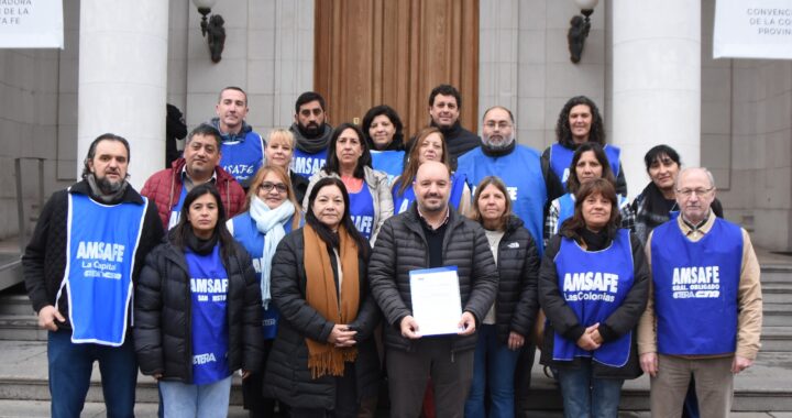 AMSAFE presentó sus proyectos de reforma constitucional en el marco de la Convención